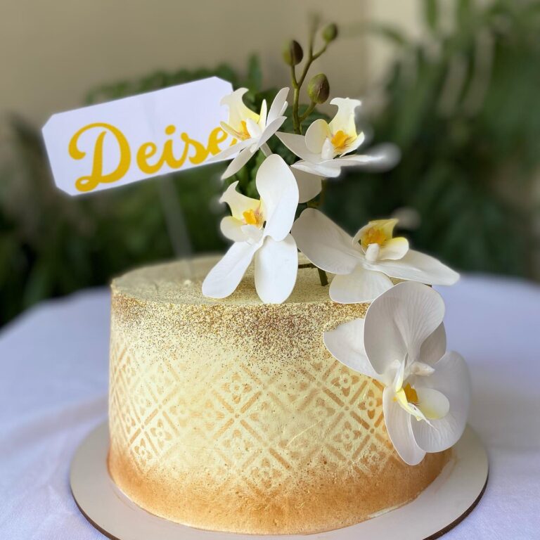 Bolo de Aniversário Orquídea